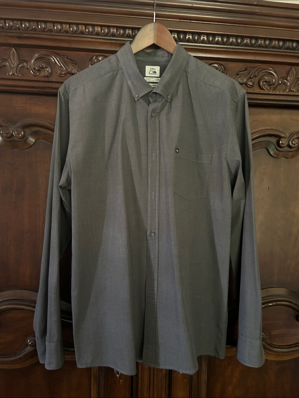 Quiksilver Men's Long-Sleeve Button-Down Shirt — Charcoal Gray